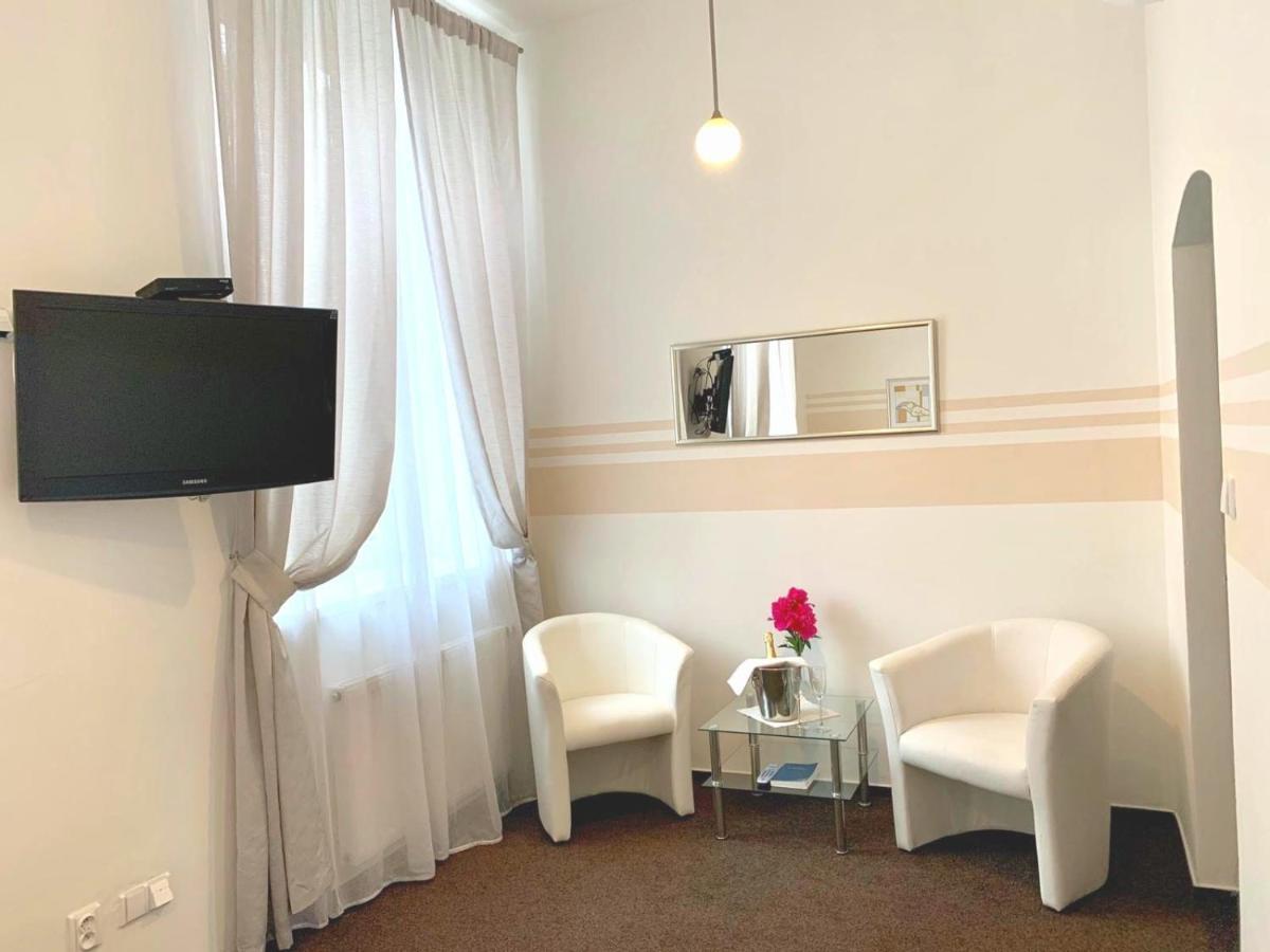 Hotel Richtr Фридек-Мистек Экстерьер фото