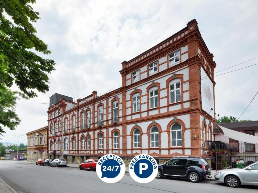 Hotel Richtr Фридек-Мистек Экстерьер фото